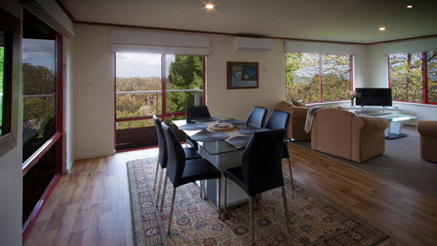 Karri Mia Chalets And Studios - Accommodation Georgetown 19