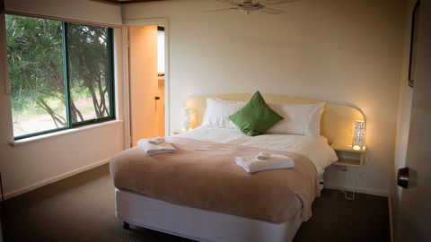 Karri Mia Chalets And Studios - Accommodation Georgetown 11