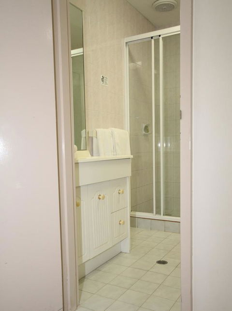 Comfort Inn & Suites Goodearth Perth - Accommodation Georgetown 16