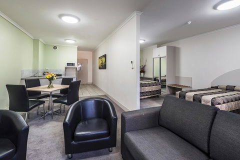 Comfort Inn & Suites Goodearth Perth - Accommodation Georgetown 7