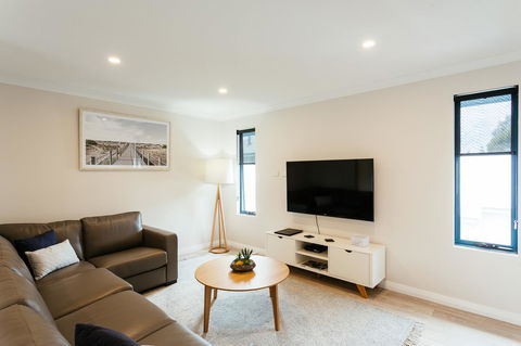 Dolphin Lodge Albany - Self Contained Apartments At Middleton Beach - Accommodation Georgetown 40