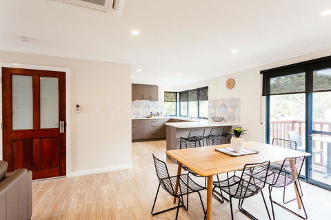 Dolphin Lodge Albany - Self Contained Apartments At Middleton Beach - Accommodation Georgetown 41