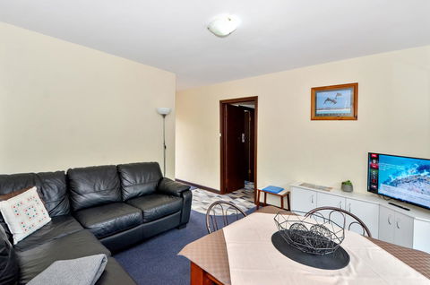 Dolphin Lodge Albany - Self Contained Apartments At Middleton Beach - Accommodation Georgetown 26