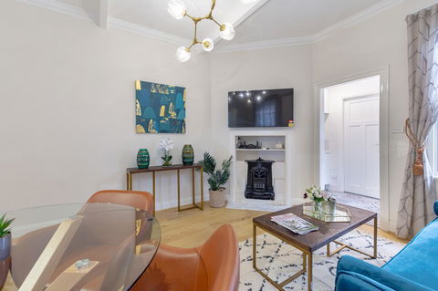 Heritage Townhouse Near Harbour Bridge - Accommodation Georgetown 17