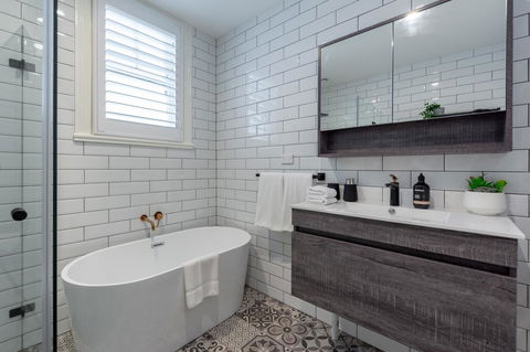Heritage Townhouse Near Harbour Bridge - Accommodation Georgetown 9