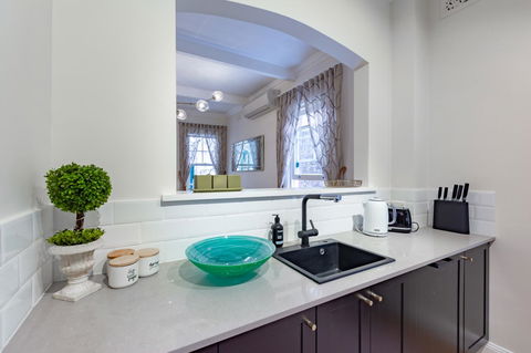 Heritage Townhouse Near Harbour Bridge - Accommodation Georgetown 35