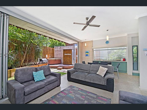 Crescent Head Spa Villa - Accommodation Georgetown 13