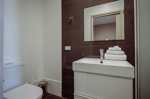 Crossroads Hotel - Accommodation Georgetown 5