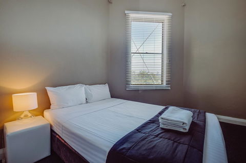 Crossroads Hotel - Accommodation Georgetown 3