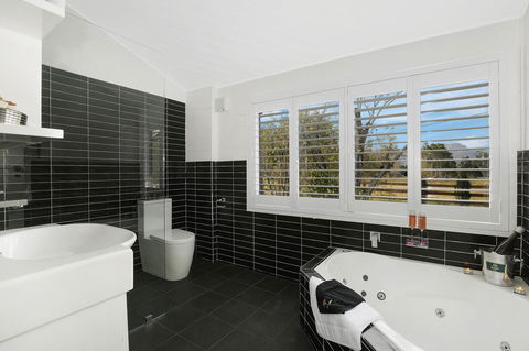 Romanz In The Valley (Luxury B&B) - Accommodation Georgetown 13