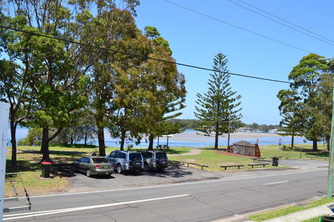 Sundial Holiday Units - Accommodation Georgetown 7