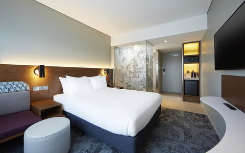 Holiday Inn Express Sydney Airport, An IHG Hotel - Accommodation Georgetown 3