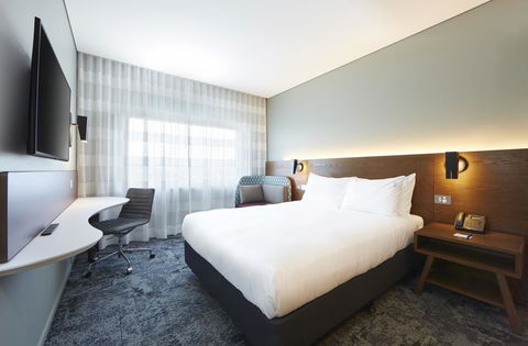 Holiday Inn Express Sydney Airport, An IHG Hotel - Accommodation Georgetown 4