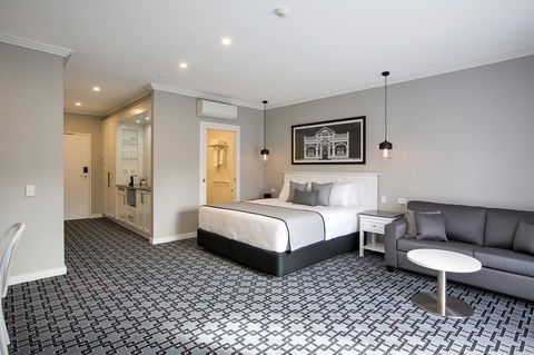 CH Boutique Hotel & Apartments, Ascend Hotel Collection - Accommodation Georgetown 0
