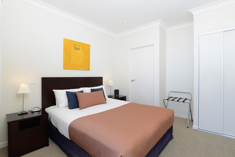 Macquarie Waters Boutique Apartment Hotel - Accommodation Georgetown 12