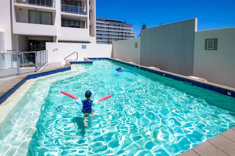 Macquarie Waters Boutique Apartment Hotel - Accommodation Georgetown 3