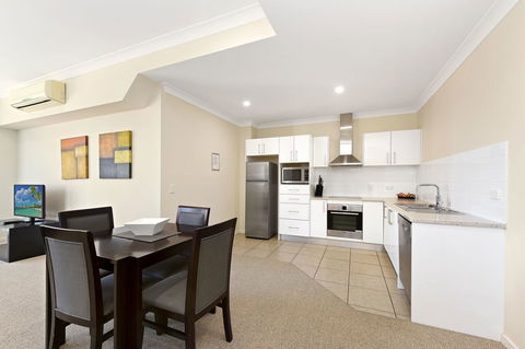 Macquarie Waters Boutique Apartment Hotel - Accommodation Georgetown 6