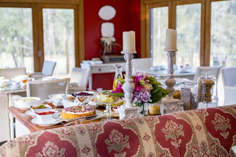 Thistle Hill Guesthouse - Walk To Many Wineries And Restaurants - Accommodation Georgetown 19