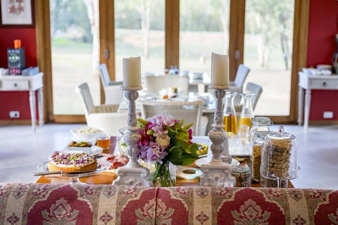 Thistle Hill Guesthouse - Walk To Many Wineries And Restaurants - Accommodation Georgetown 20