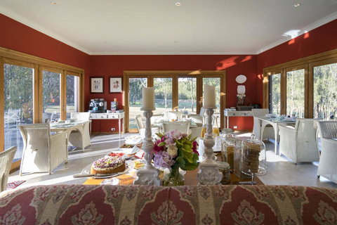 Thistle Hill Guesthouse - Walk To Many Wineries And Restaurants - Accommodation Georgetown 21