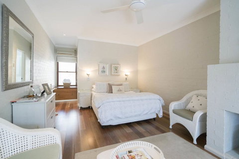 Thistle Hill Guesthouse - Walk To Many Wineries And Restaurants - Accommodation Georgetown 43