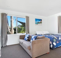 Huskisson Holiday Motel Cabins - Accommodation Georgetown