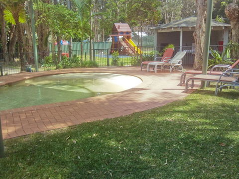 Flynns Beach Resort - Accommodation Georgetown 3