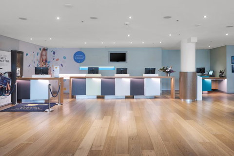 Novotel Sydney Darling Harbour - Accommodation Georgetown 10