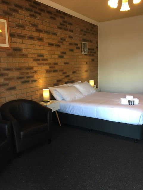 Bega Downs Motor Inn - Accommodation Georgetown 8