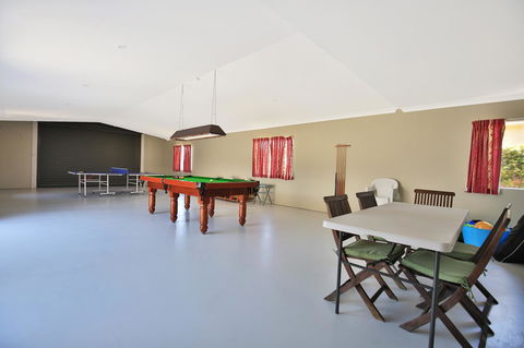 Neptune I Absolute Beachfront I Stunning Views - Accommodation Georgetown 22
