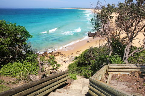 Neptune I Absolute Beachfront I Stunning Views - Accommodation Georgetown 33