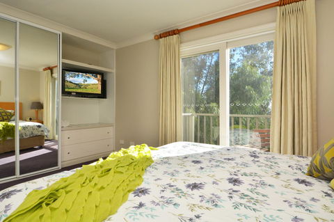 Villa 3br Chianti Villa Located Within Cypress Lakes Resort - Accommodation Georgetown 12