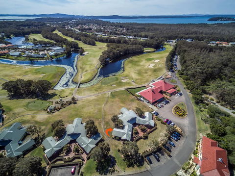 Condo 105 @ Horizons Golf Resort - Salamander Bay NSW - Accommodation Georgetown 7