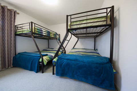 Condo 105 @ Horizons Golf Resort - Salamander Bay NSW - Accommodation Georgetown 10