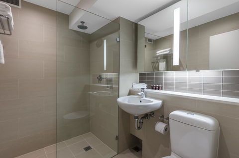 View Sydney - Accommodation Georgetown 16