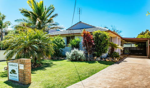 Sunbaker Pet Friendly Awards Finalist 4 Mins Walk To Culburra Beach - Accommodation Georgetown 32