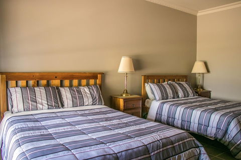 Ironstone Estate Lovedale - Accommodation Georgetown 11