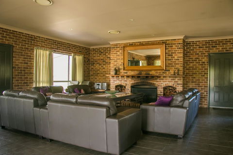 Ironstone Estate Lovedale - Accommodation Georgetown 2