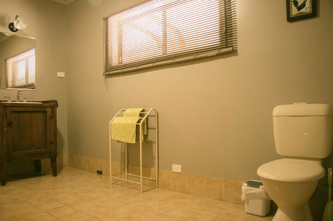 Ironstone Estate Lovedale - Accommodation Georgetown 9