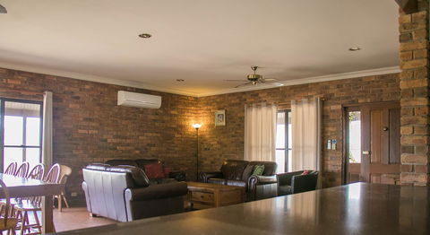 Ironstone Estate Lovedale - Accommodation Georgetown 17