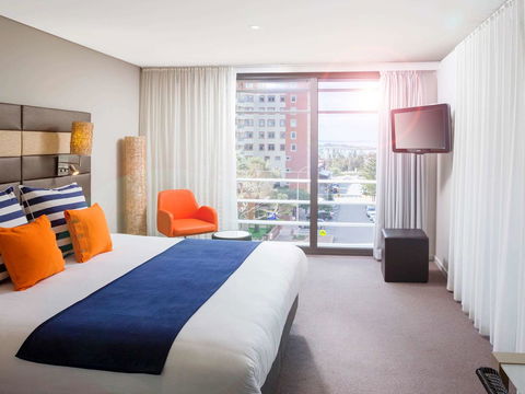 Novotel Newcastle Beach - Accommodation Georgetown 0