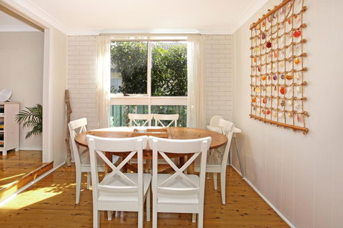 Hayes Beach House I Award Winner I 4 Mins To Beach - Accommodation Georgetown 13