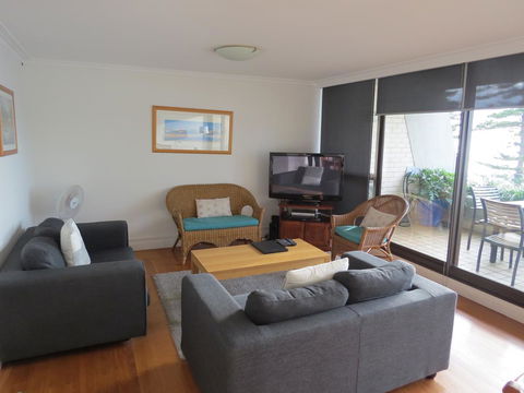 Manly Paradise Motel & Apartments - Accommodation Georgetown 25