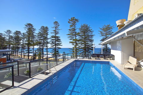 Manly Paradise Motel & Apartments - Accommodation Georgetown 2