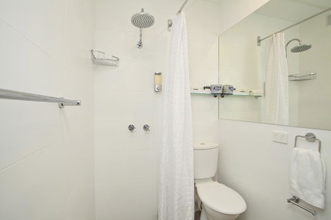 Manly Paradise Motel & Apartments - Accommodation Georgetown 11