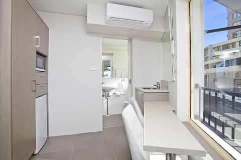 Manly Paradise Motel & Apartments - Accommodation Georgetown 6