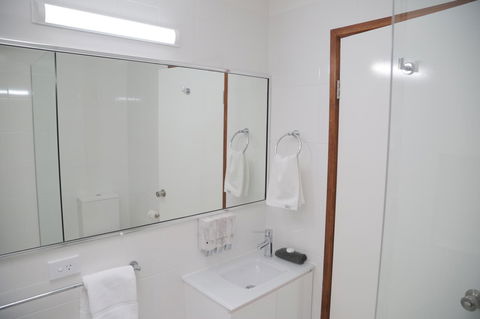 Sapphire Waters Motor Inn - Accommodation Georgetown 32