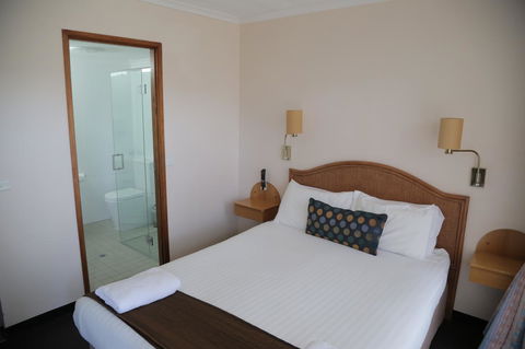 Sapphire Waters Motor Inn - Accommodation Georgetown 29