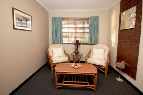 Sapphire Waters Motor Inn - Accommodation Georgetown 14