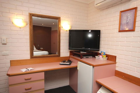 Sapphire Waters Motor Inn - Accommodation Georgetown 9